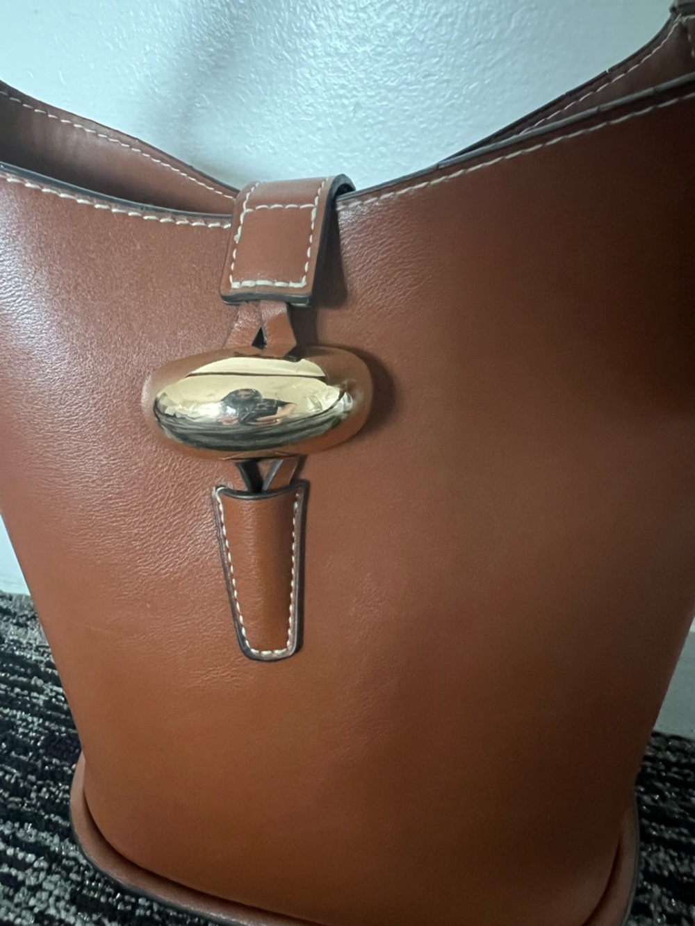 H&M Brown Leather Bucket Crossbody with Gold Accent - Picture 4 of 9